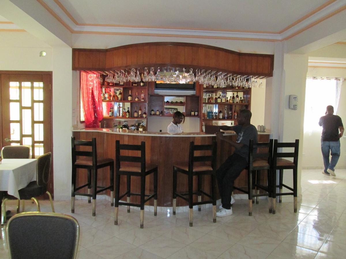 Hotel Tabarre 'S Palace Port-au-Prince Exterior foto